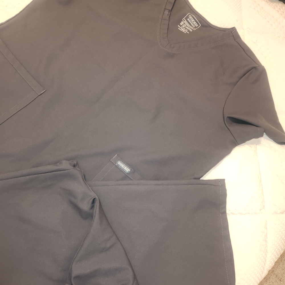 Cherokee Pewter Scrub Set
